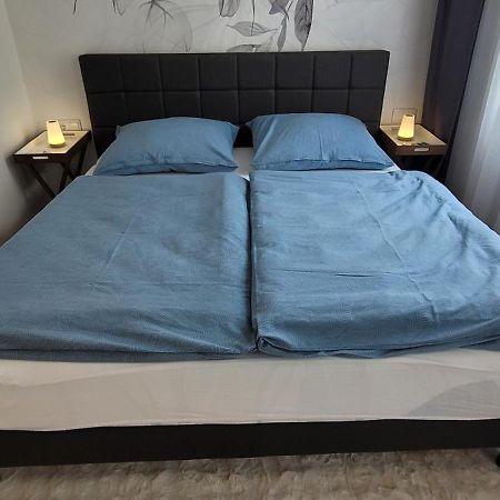 Altbauwohnung Mit Charme - Selbst Check In - Queensize Bett Βιέννη Εξωτερικό φωτογραφία