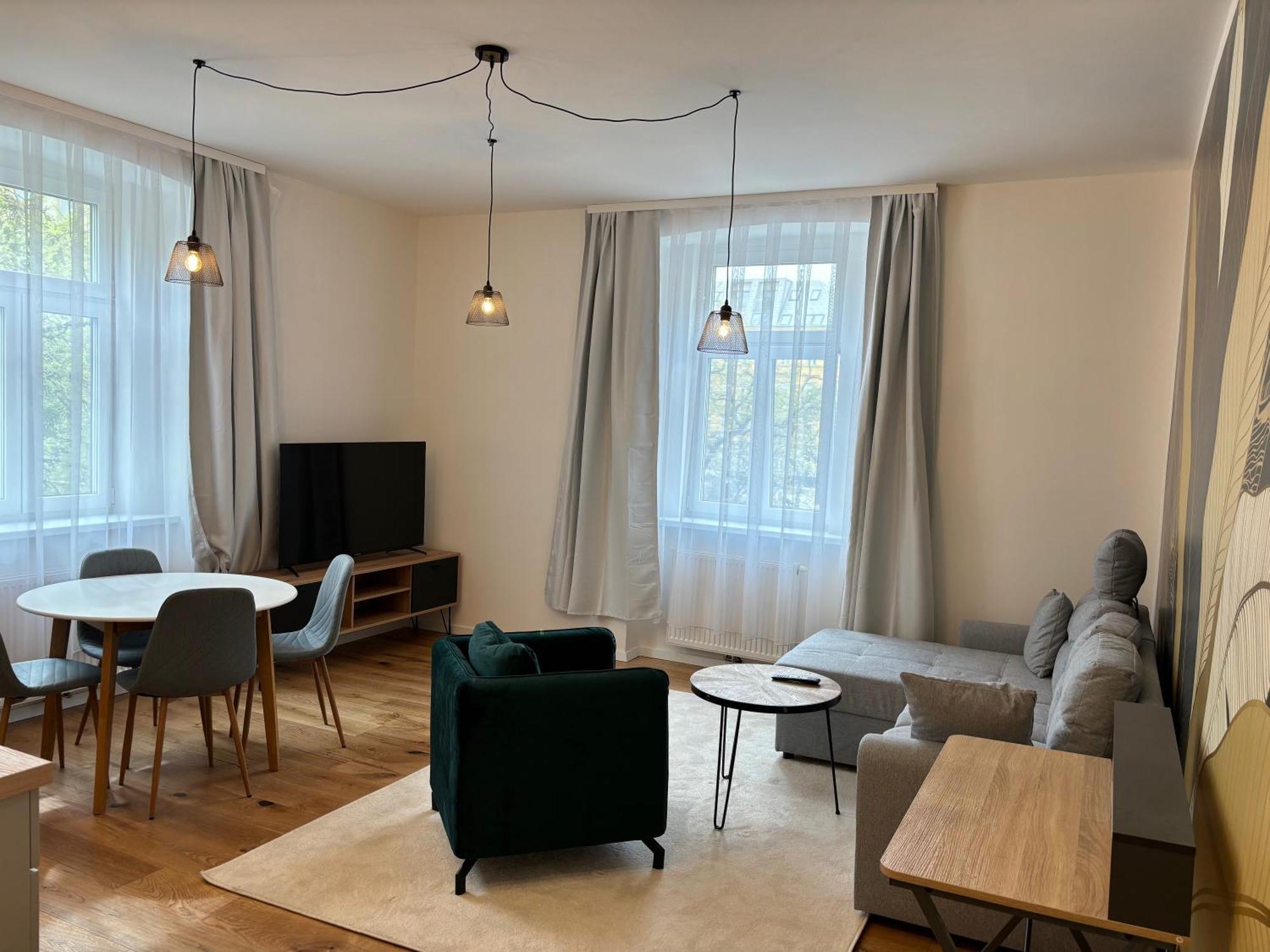 Altbauwohnung Mit Charme - Selbst Check In - Queensize Bett Βιέννη Εξωτερικό φωτογραφία